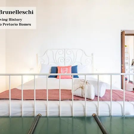 Lh - Palazzopretoriohomes *