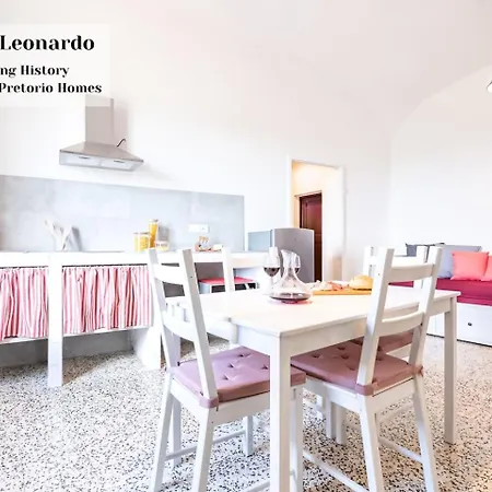 Lh - Palazzopretoriohomes * Vicopisano