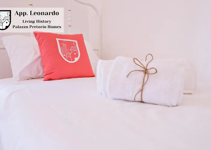 Lh Palazzopretoriohomes