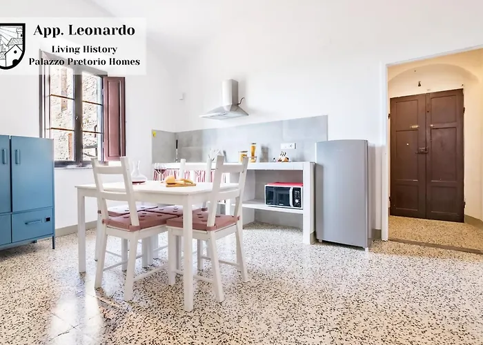 Lh Palazzopretoriohomes アパート *